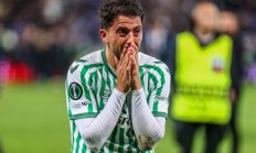 开云体育官网-切尔西球员伤愈回归，欧冠争夺正酣