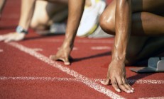 开云体育平台APP-速度与秩序的对决，哈斯逆袭梅赛德斯，诺里斯在旧王朝的裂痕中狂奔