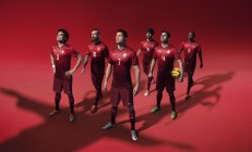 开云体育官方网站-范弗里特旋风席卷津门！国产钢枪刺穿美式盾牌，这场胜利为何震撼亚洲篮坛？