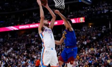 开云体育app-双枪合砍分，掘金击败尼克斯取得胜利