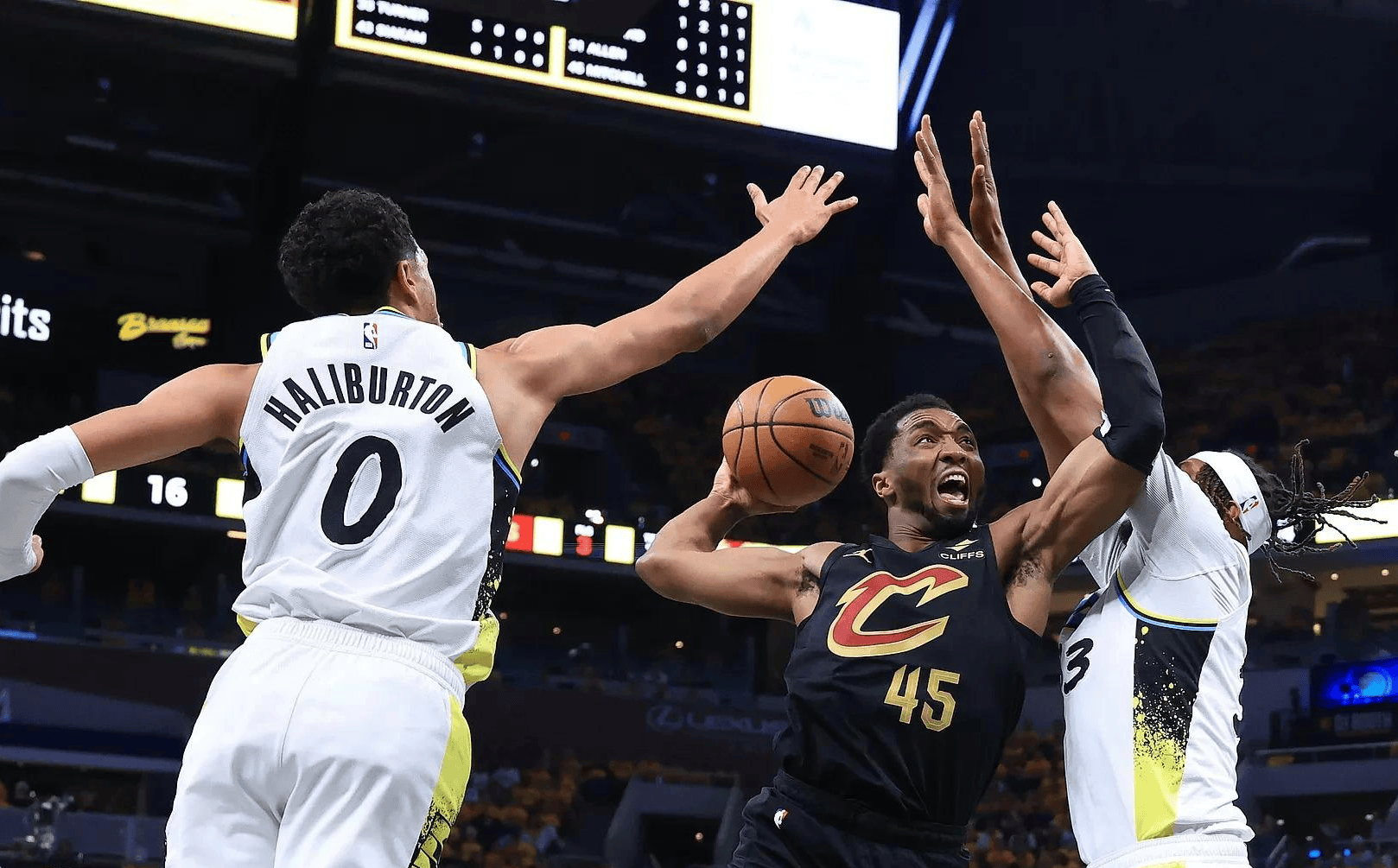 快船对阵步行者，双枪风头盖过全明星内线