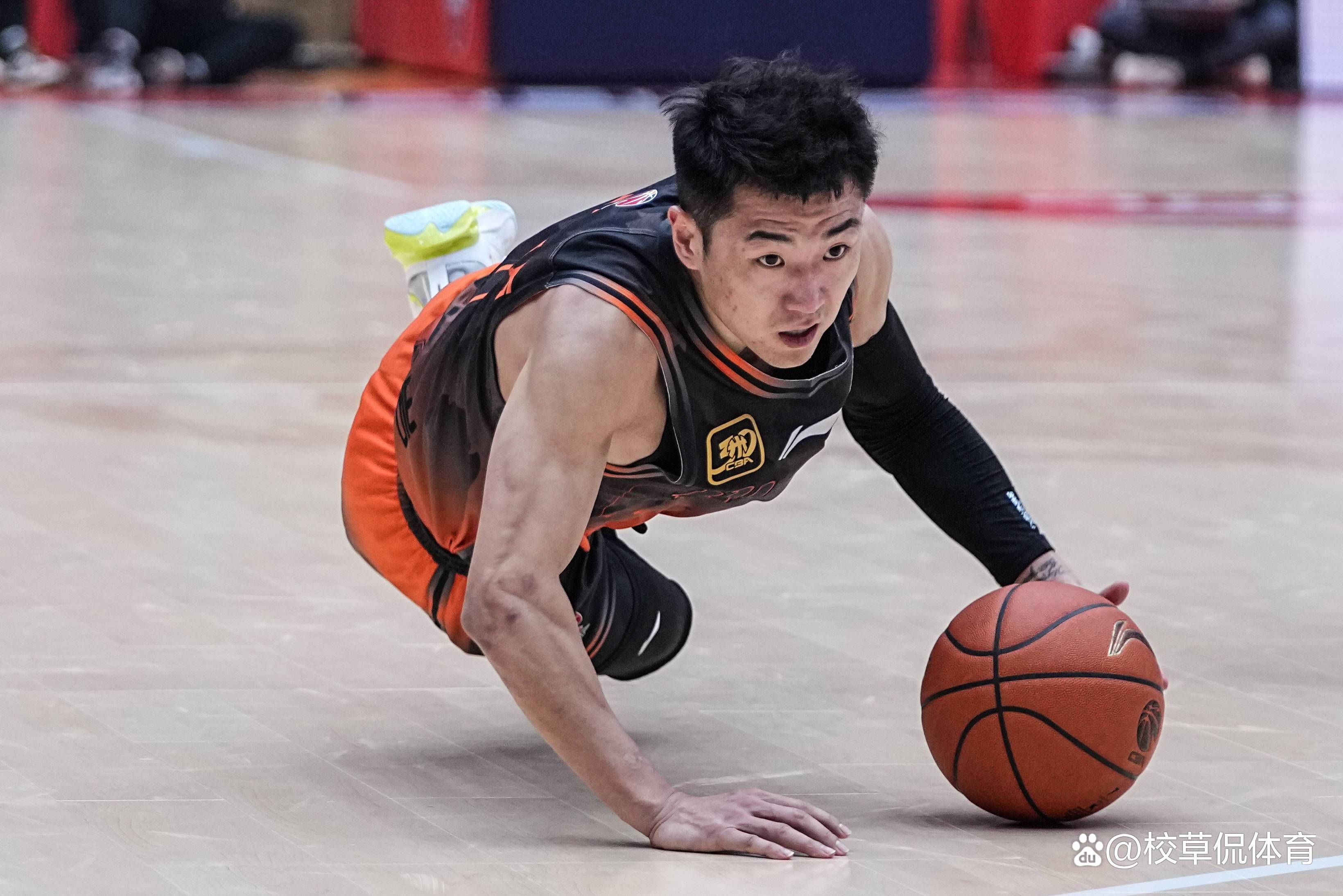 江苏男篮惨败，挖掘问题根源！的简单介绍