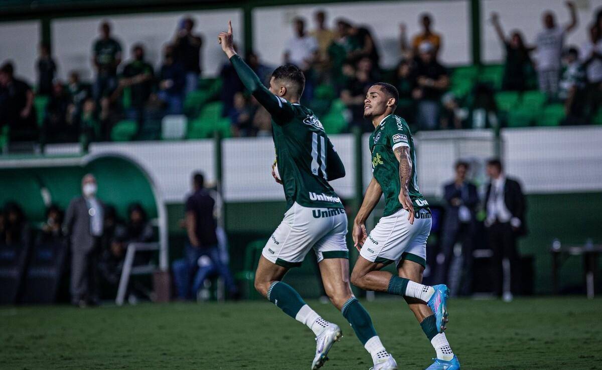 云南丽江客场战平对手，积分排名暂居中游