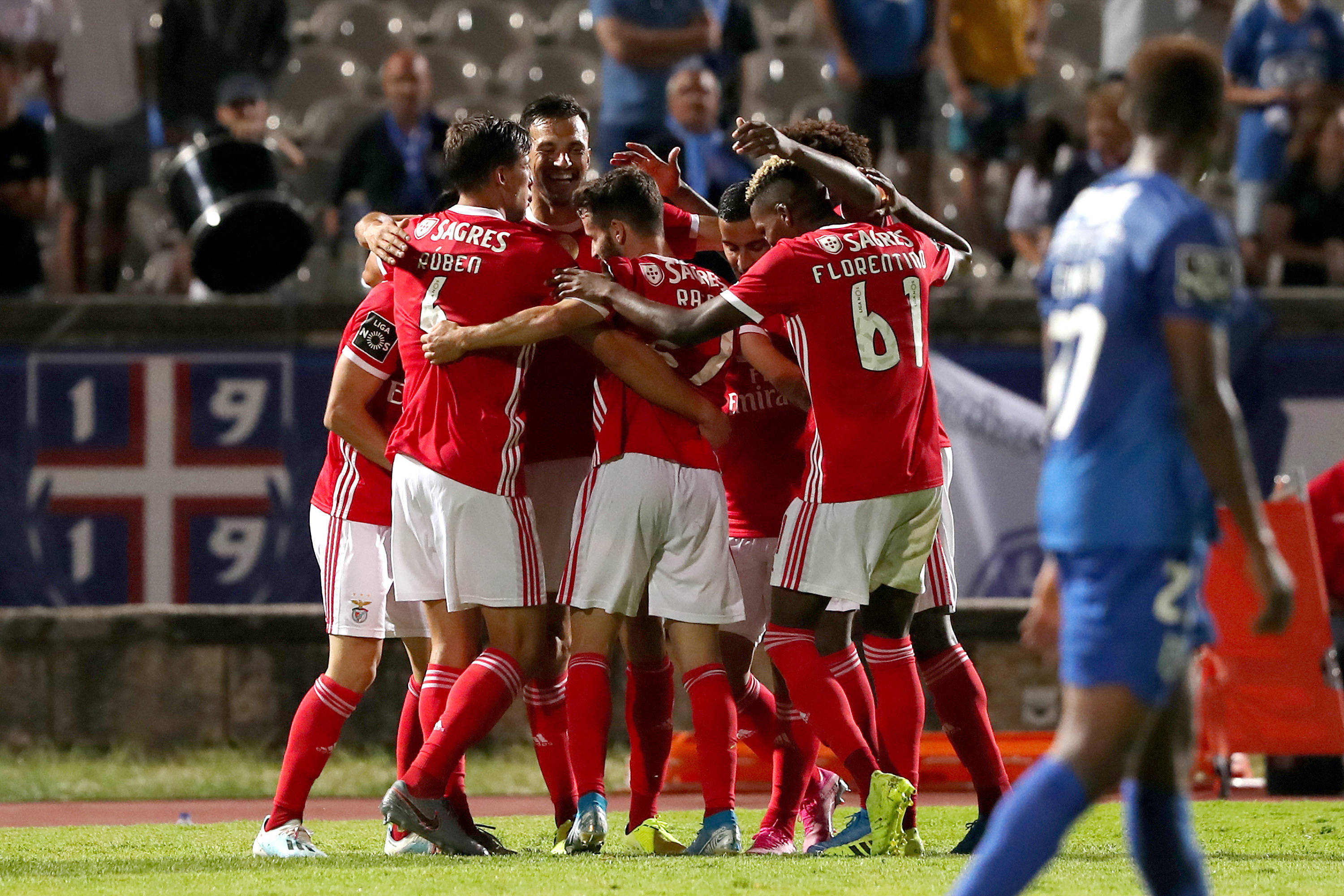 葡萄牙联赛巨头里斯本体育再夺胜利