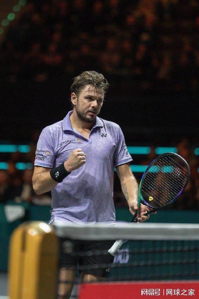 巴塞罗那阿尔马瓜可逆转胜利，晋级希望一线生机