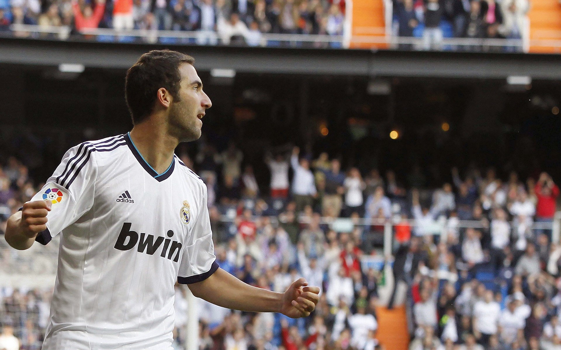 杜兰特之夜，当篮球场成为国家德比的诺坎普