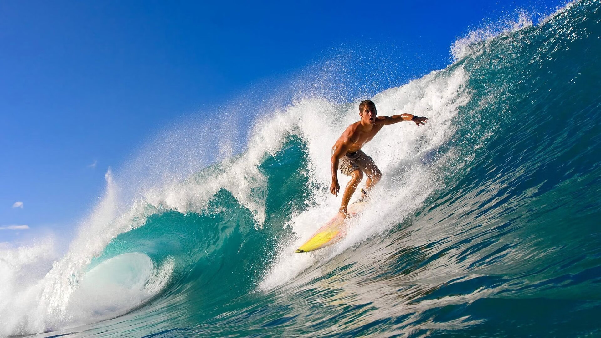 终场绝杀，英雄诞生，摩洛哥海岸线上空，莱奥划过最亮的一道轨迹