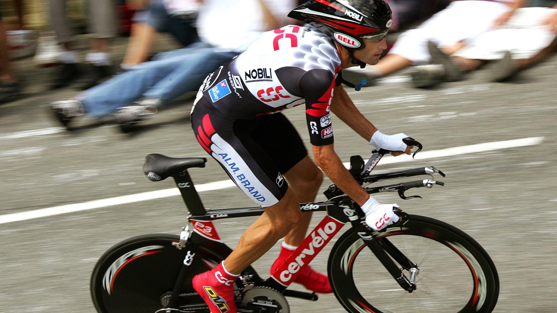 当革命者归来，美加墨世界杯上那场定义了时代分界线的智利狂胜