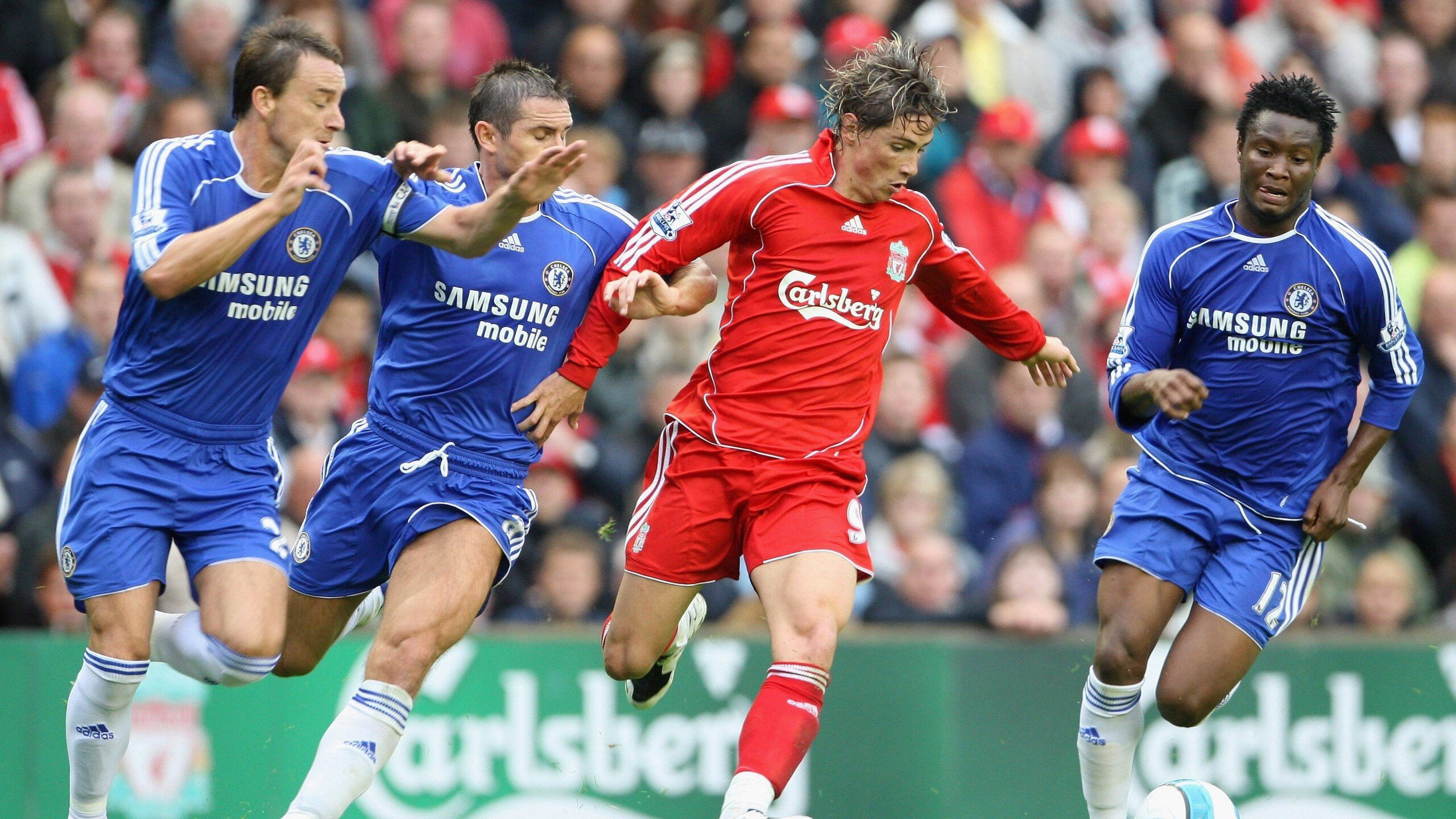 银箭撕裂红潮，诺里斯关键超越，法拉利完美战术横扫哈斯