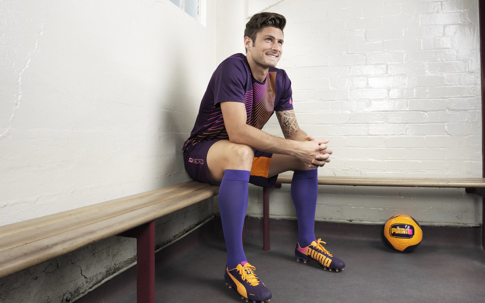 马来旋风席卷曼谷，黄鸭组合闪耀东南亚