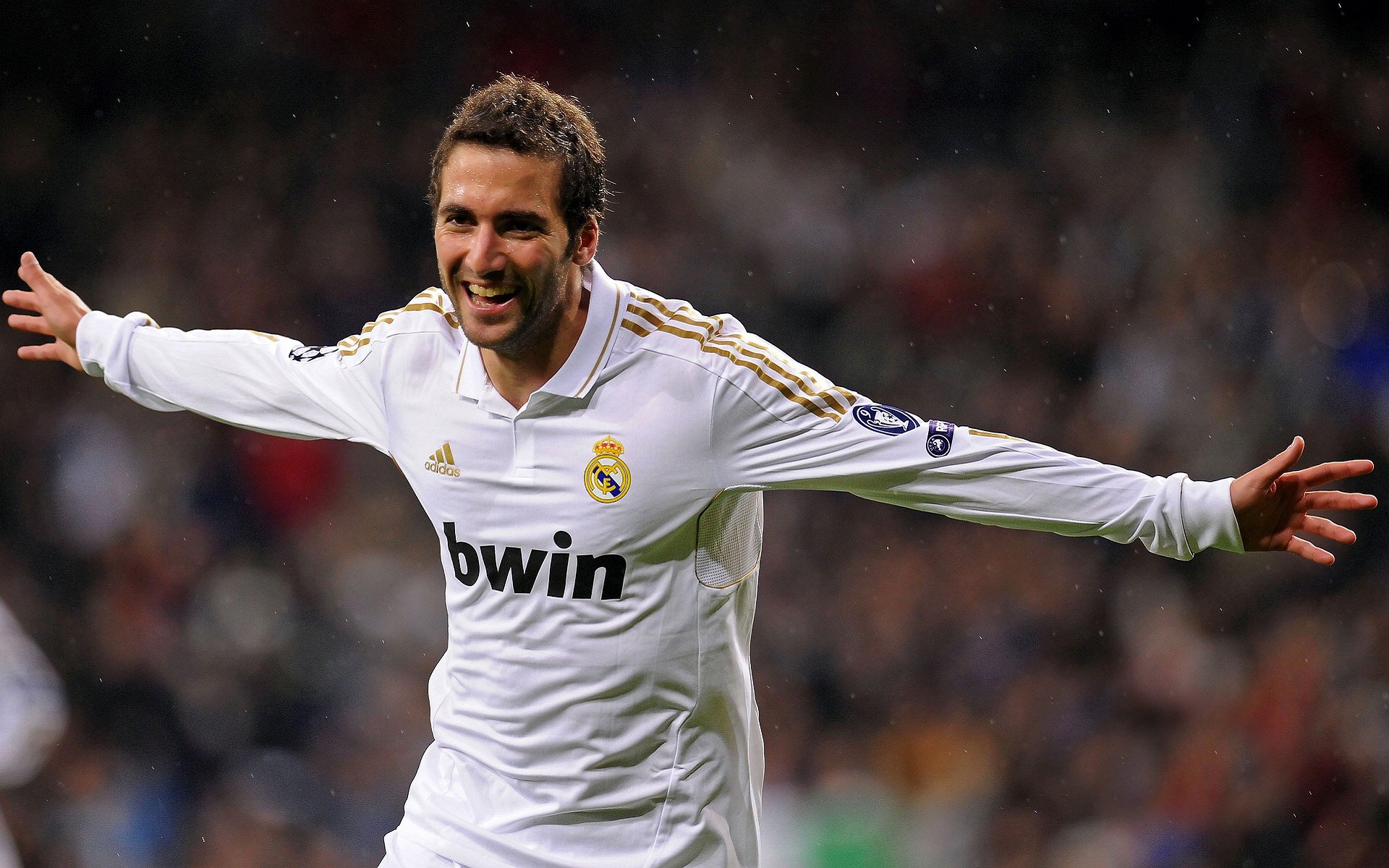 阿什拉夫如何以一己之力，重新定义了德国队的边翼胜利